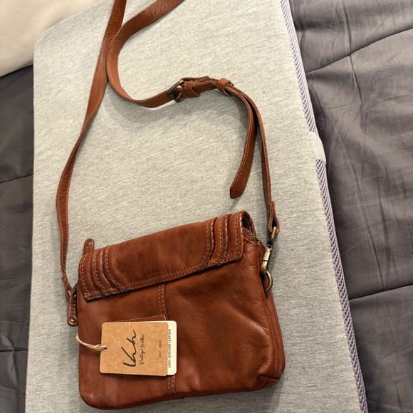Vintage leather Bag - Picture 6 of 11